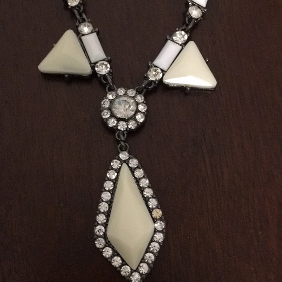 Dark Gray and White Statement Necklace - Picture 5 of 5